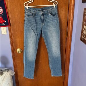 Old Navy women’s Straight Blue Jeans